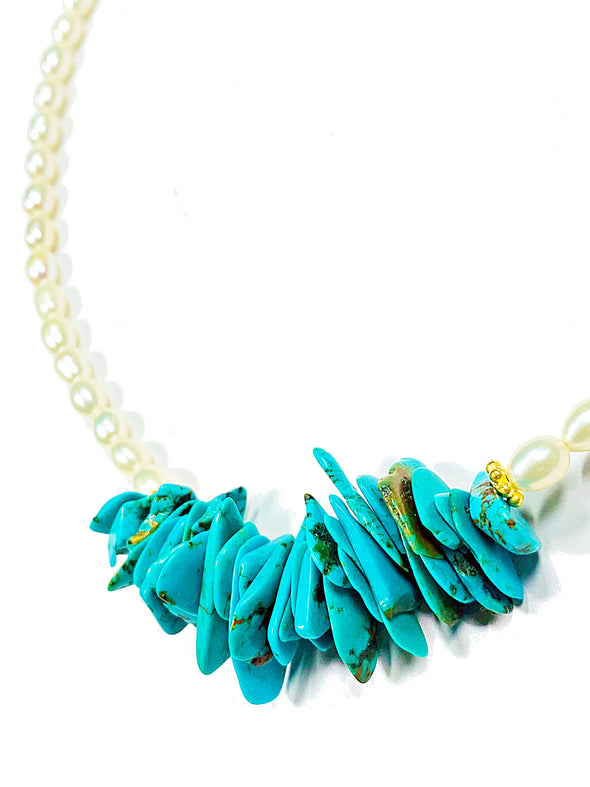 Beach House Necklace in Turquoise and Freshwater Pearls